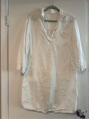 Caslon Large Petite White Linen Henley Shirt Dress with Pockets